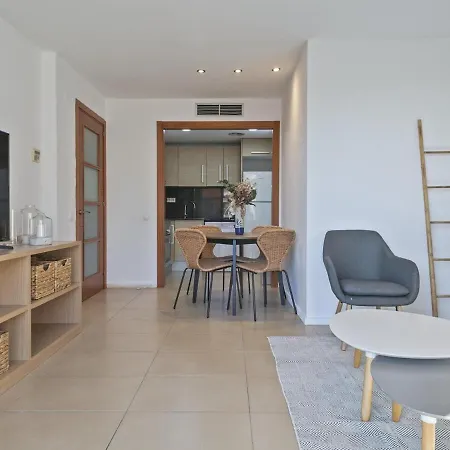 Winahost Lloret Brisa * يوريت دي مار